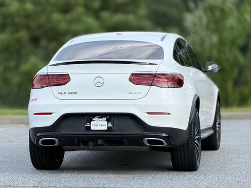 Used 2020 Mercedes-Benz GLC 300 4MATIC Coupe image 7