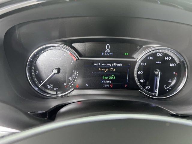 Used 2026 Cadillac XT5 Luxury FWD image 11