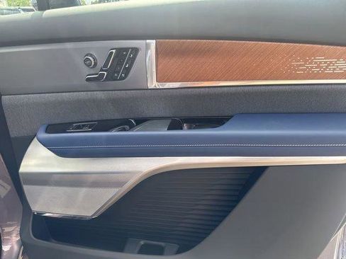 New 2026 Cadillac Vistiq Premium Luxury image 27