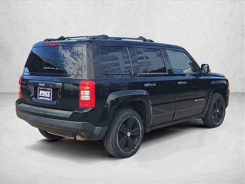 Used 2016 Jeep Patriot Sport w/ Tire & Wheel Group image 5
