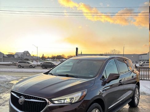 Used 2019 Buick Enclave Premium w/ Experience Buick Package image 3