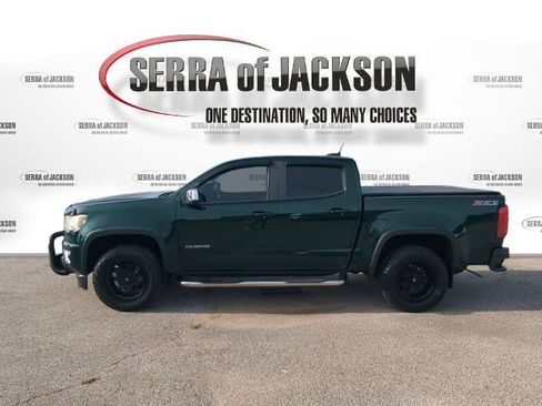 Used 2015 Chevrolet Colorado Z71 AWD/4WD image 5
