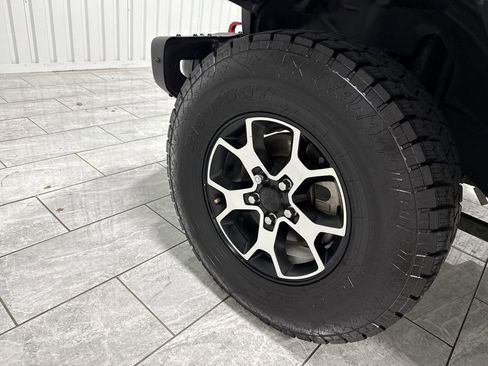 Used 2021 Jeep Wrangler Unlimited Rubicon image 34