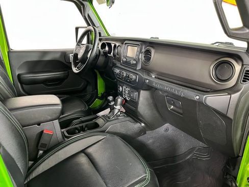 Used 2018 Jeep Wrangler Unlimited Sport S image 43