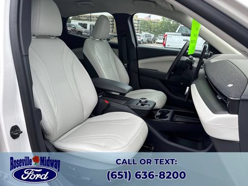 Used 2023 Ford Mustang Mach-E Premium AWD/4WD image 35