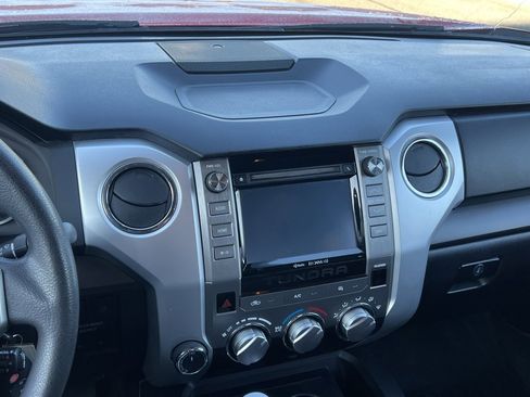 Used 2016 Toyota Tundra SR5 image 17