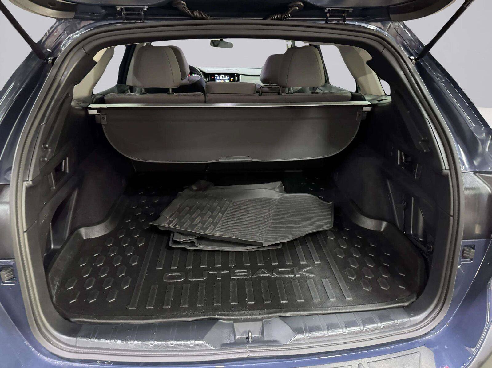 Used 2025 Subaru Outback Premium AWD/4WD image 45