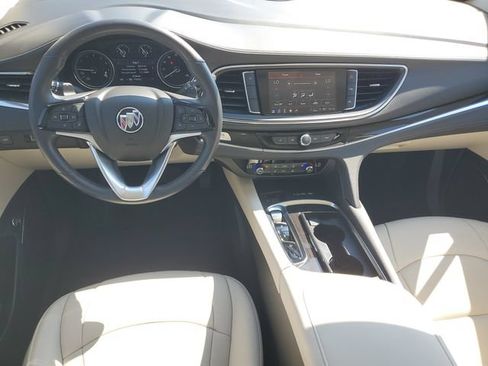 Certified 2024 Buick Enclave Essence FWD image 13