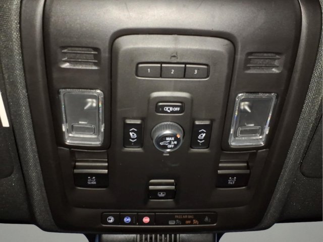 Used 2023 Chevrolet Tahoe LT w/ LT Signature Package AWD/4WD image 24