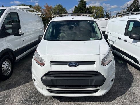 Used 2018 Ford Transit Connect XLT image 2