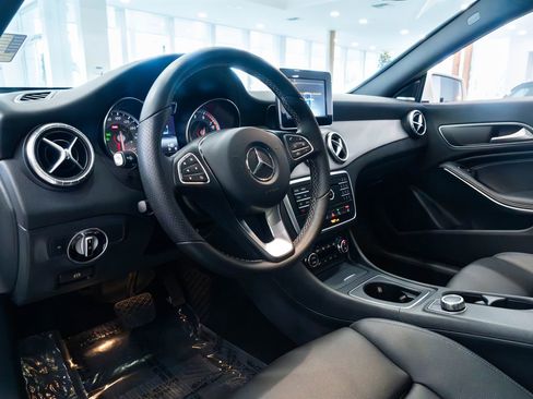Used 2016 Mercedes-Benz CLA 250 4MATIC image 19