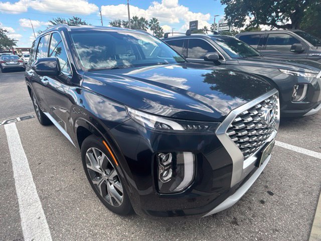 Used 2021 Hyundai Palisade Limited w/ Cargo Package FWD image 1