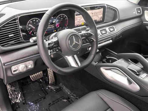 New 2026 Mercedes-Benz GLS 450 4MATIC image 10