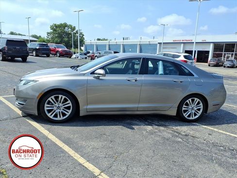 Used 2016 Lincoln MKZ w/ Equipment Group 300A Reserve FWD image 4