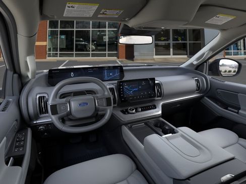 New 2026 Ford Expedition Max Active AWD/4WD image 9