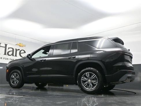 New 2026 Chevrolet Traverse LT w/ Driver Confidence Package image 34