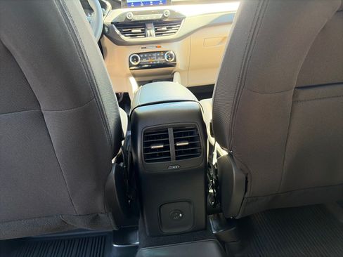 Used 2022 Ford Escape SE w/ Convenience Package AWD/4WD image 12