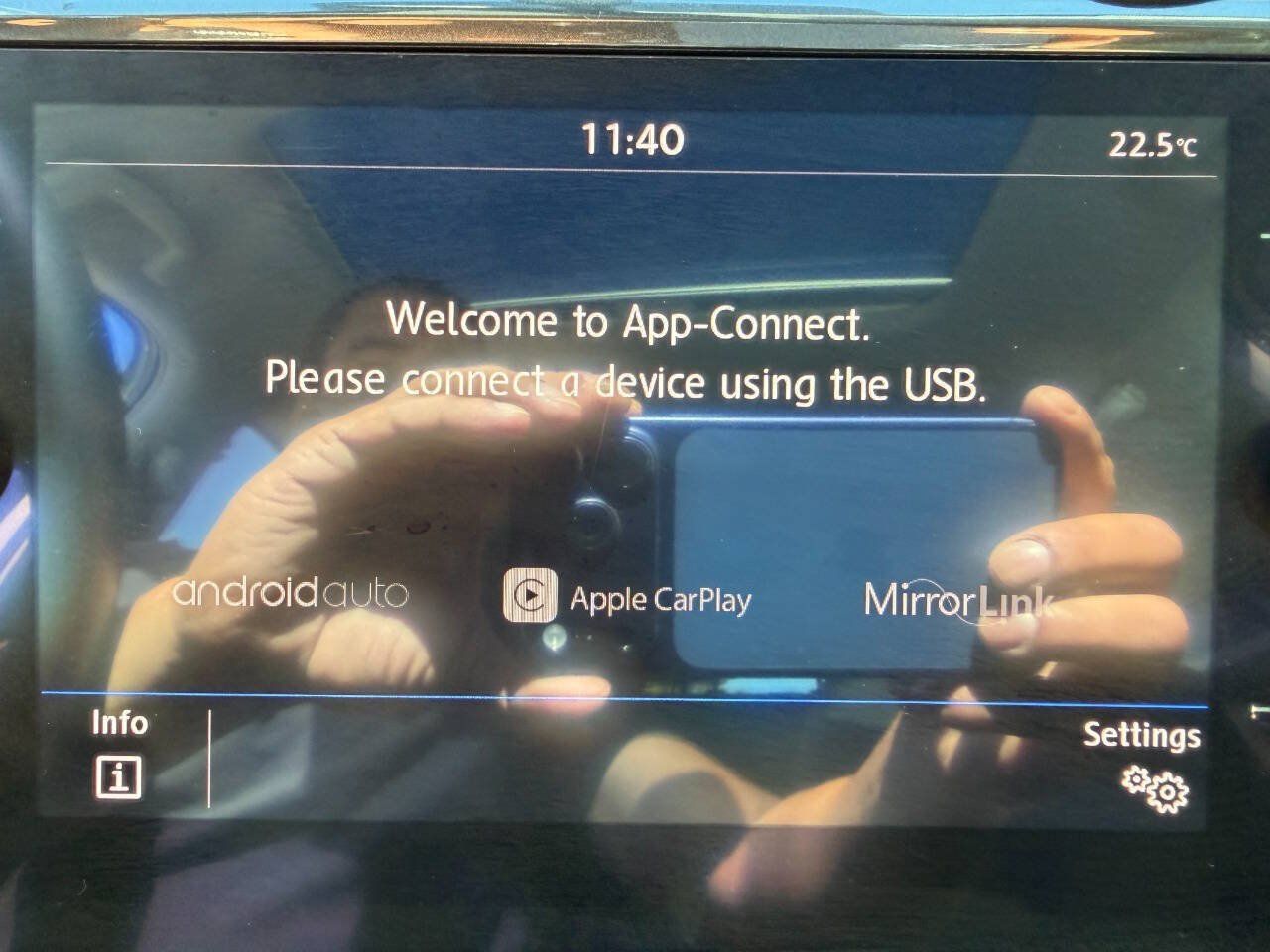 Used 2018 Volkswagen Golf SE FWD image 17