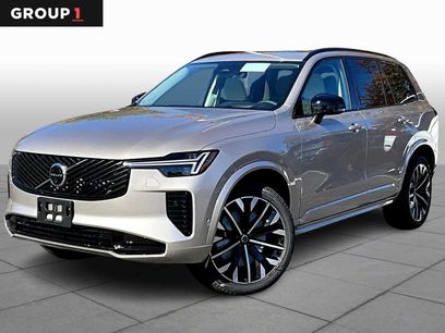 New 2026 Volvo XC90 B6 Ultra w/ Lounge Package