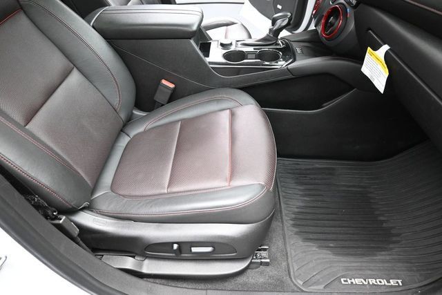 Used 2019 Chevrolet Blazer RS FWD image 32