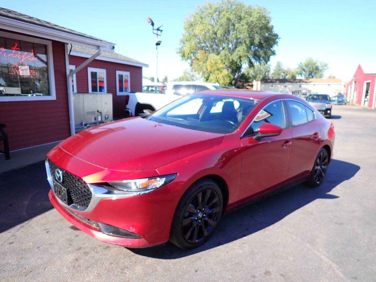 Used 2019 MAZDA MAZDA3 Sedan FWD image 3
