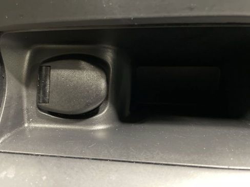 Used 2019 Nissan Sentra S image 18