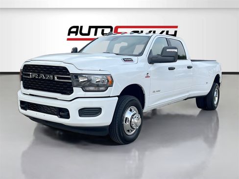 Used 2024 RAM 3500 Big Horn image 3