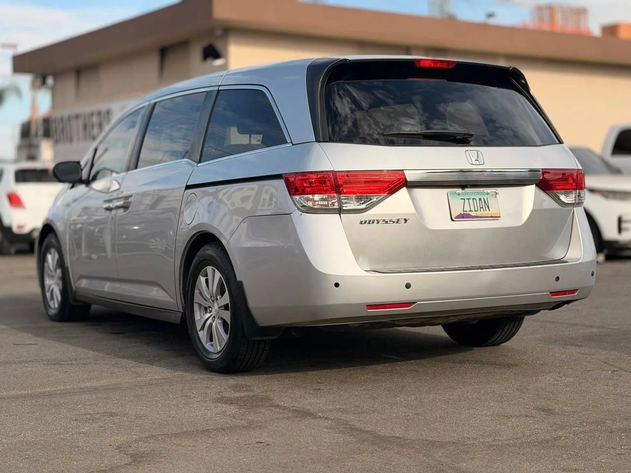 Used 2015 Honda Odyssey EX image 10