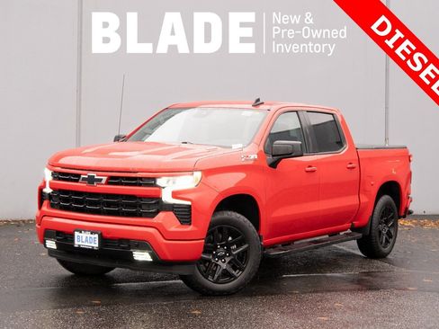 Used 2023 Chevrolet Silverado 1500 RST image 1