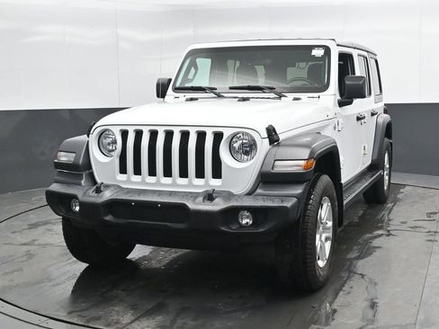 Used 2020 Jeep Wrangler Unlimited Sport S AWD/4WD image 6