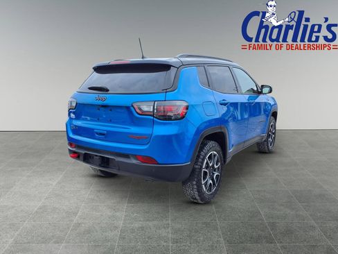 Used 2024 Jeep Compass Trailhawk w/ Trailhawk Elite Group image 4
