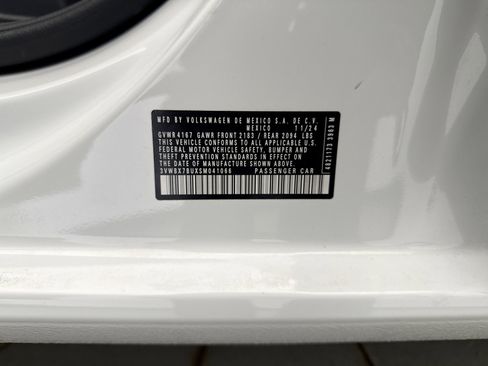 Used 2025 Volkswagen Jetta Sport image 19