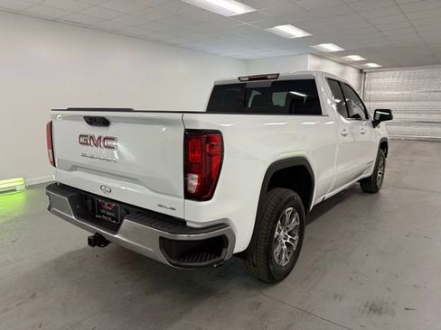 New 2026 GMC Sierra 1500 SLE w/ Preferred Package image 6