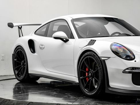 Used 2016 Porsche 911 GT3 RS RWD image 31