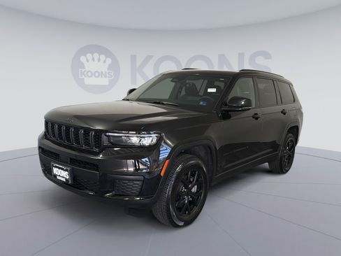 Used 2025 Jeep Grand Cherokee L Altitude AWD/4WD image 1