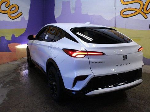 Certified 2025 Buick Envista Sport Touring w/ Experience Buick Package image 6