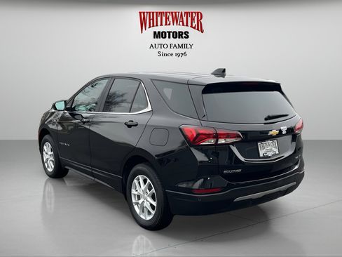 Used 2023 Chevrolet Equinox LT image 3