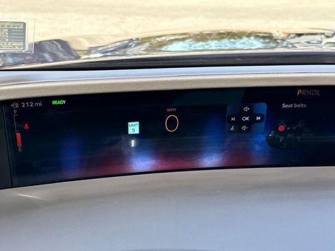 Used 2024 Lincoln Nautilus Black Label image 18