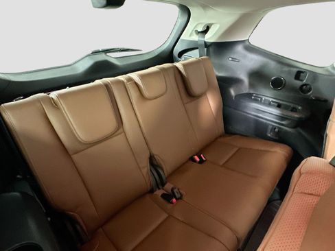 Used 2019 Subaru Ascent Touring w/ Popular Package #2 image 29