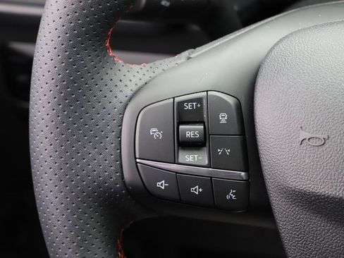 Used 2025 Ford Escape ST-Line Elite w/ Premium Technology Package image 25