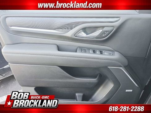 Used 2021 GMC Yukon Denali w/ Denali Ultimate Package AWD/4WD image 40