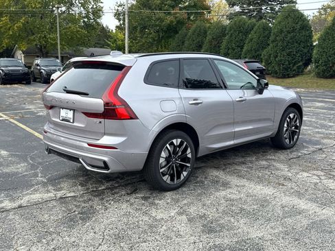 New 2026 Volvo XC60 B5 Plus w/ Climate Package image 5