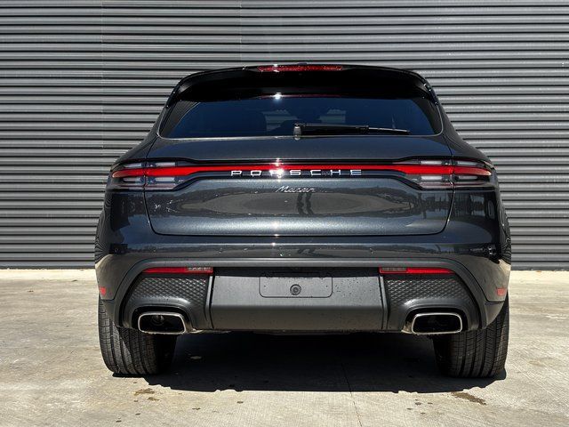 Certified 2026 Porsche Macan AWD/4WD image 6