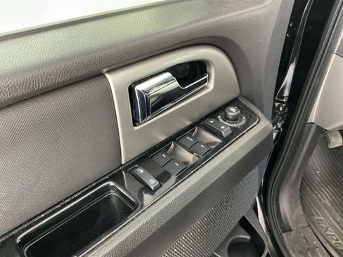 Used 2013 Ford Expedition Limited AWD/4WD image 9