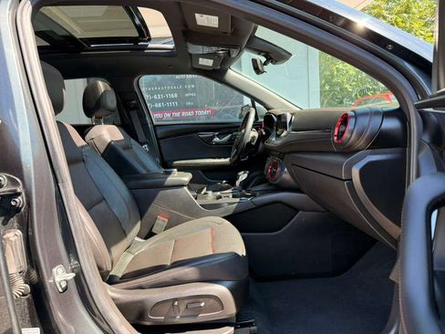 Used 2019 Chevrolet Blazer RS AWD/4WD image 19