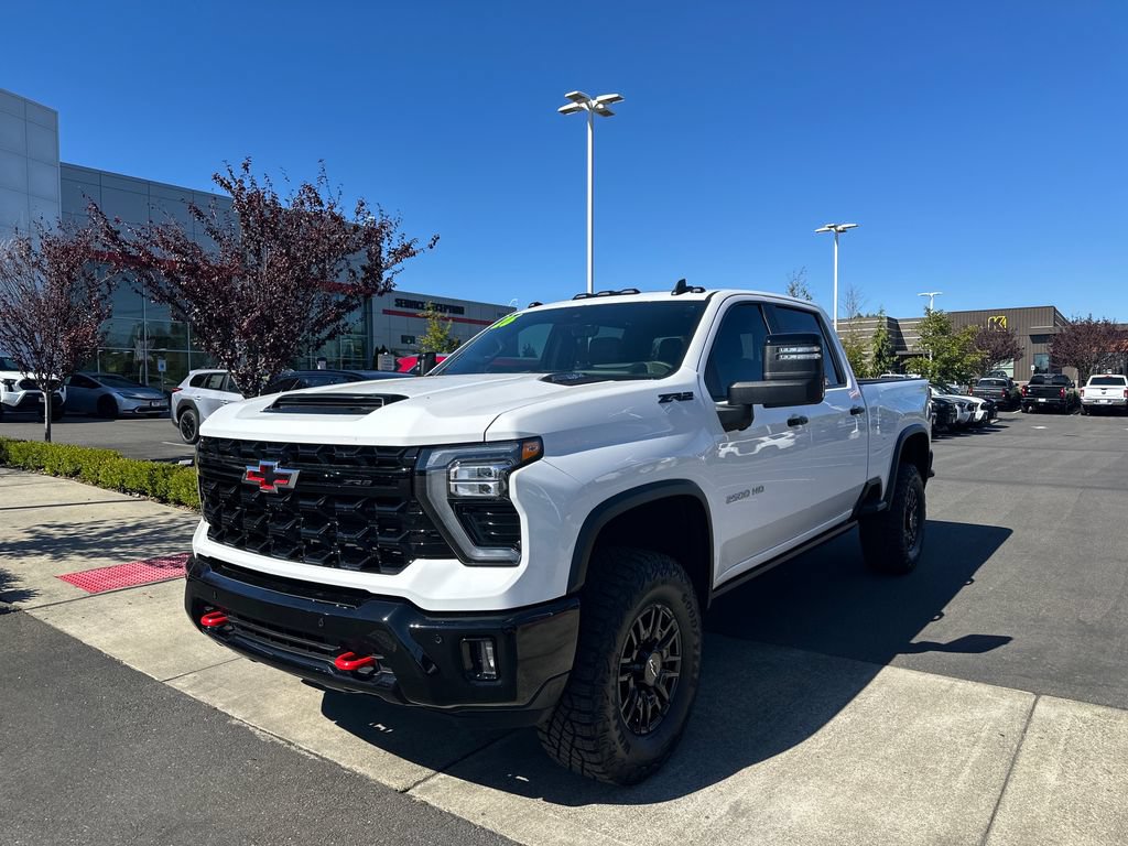 Used 2026 Chevrolet Silverado 2500 ZR2 w/ LPO, Dark Essentials Package AWD/4WD 360° Tour