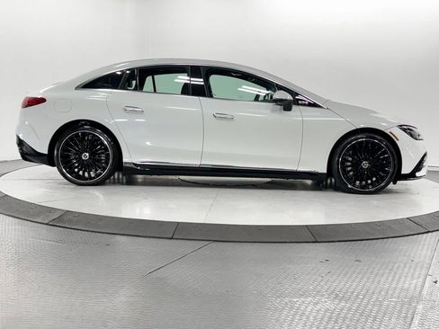 Used 2023 Mercedes-Benz EQE 500 4MATIC Sedan w/ Pinnacle Trim Package image 35