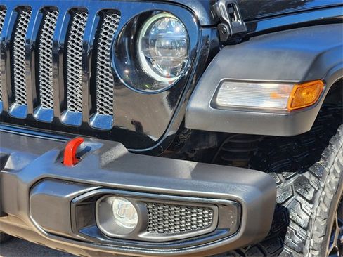 Used 2023 Jeep Wrangler Willys image 8