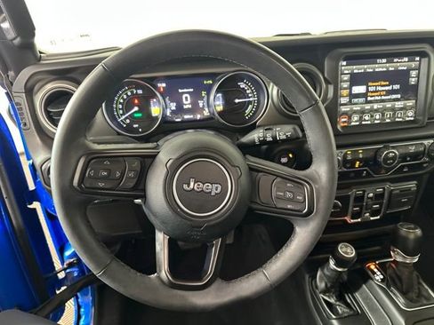 Used 2023 Jeep Wrangler Unlimited w/ Cold Weather Group image 14