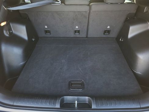 Used 2020 Jeep Cherokee Latitude image 24